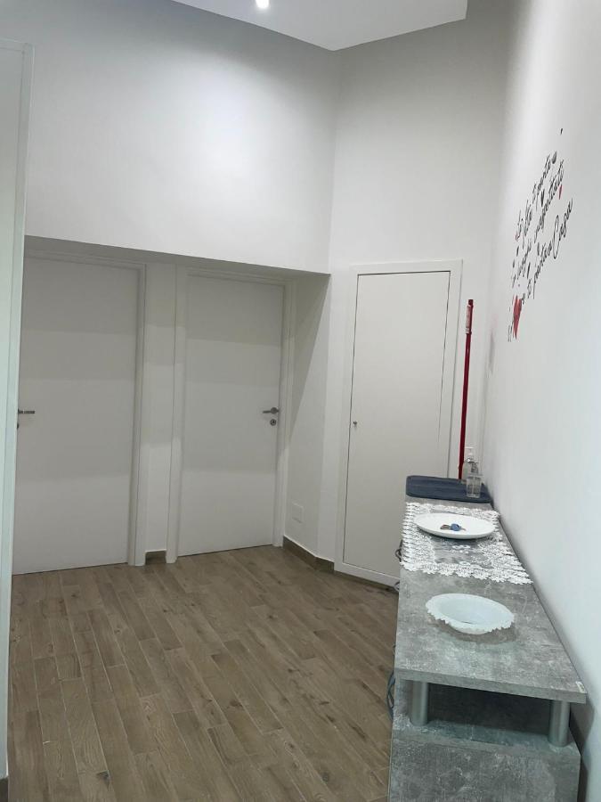 Dormire A Napoli Centro Holiday House Casa Vacanza Экстерьер фото