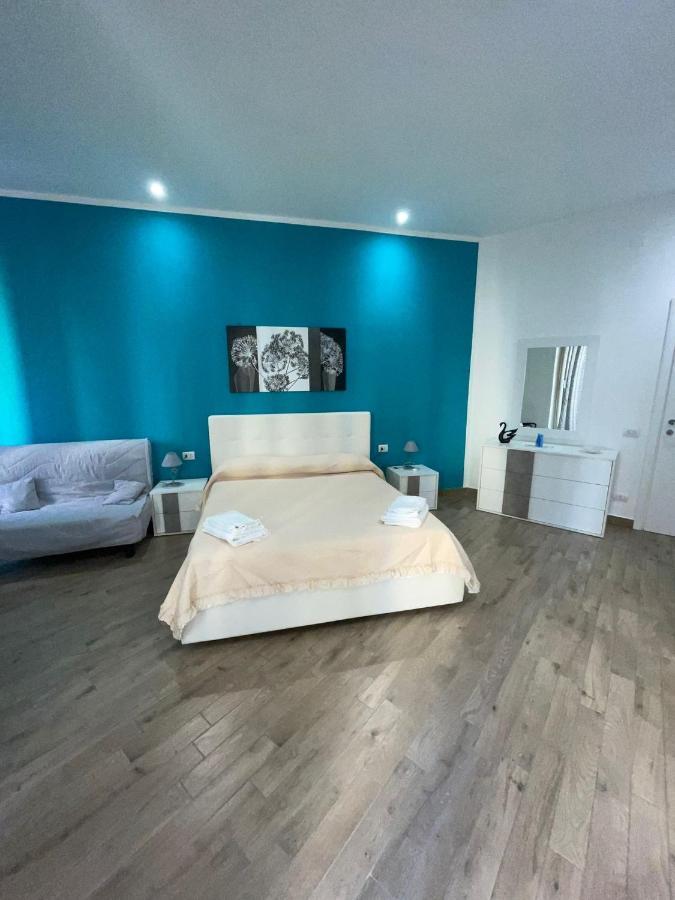 Dormire A Napoli Centro Holiday House Casa Vacanza Экстерьер фото